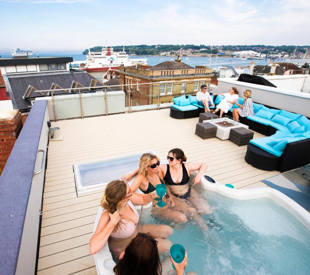 Seafarer'S View - 6 Bedroom Townhouse In Cowes, Parking & Seaviews. Cowes  Extérieur photo